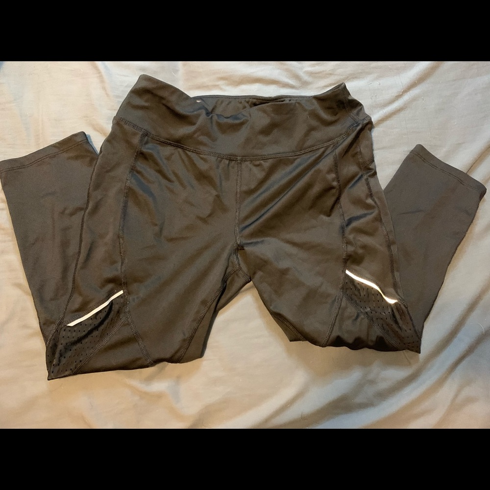 Avia cropped leggings